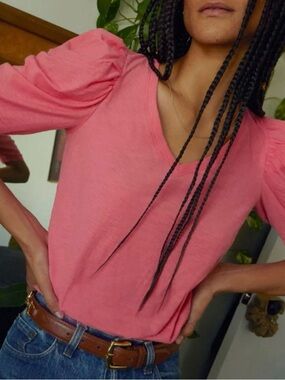 Nation LTD Pink V-Neck Puff Sleeve Tee